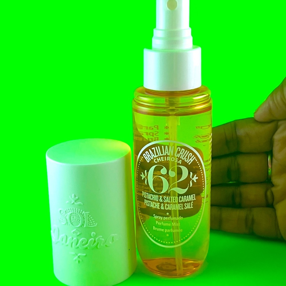Brazilian Crush Cheirosa 62 Perfume Mist
Vanilla & Salted Caramel Hair & Body